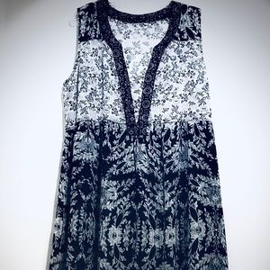 Beautiful Classic Blue/White Sundress